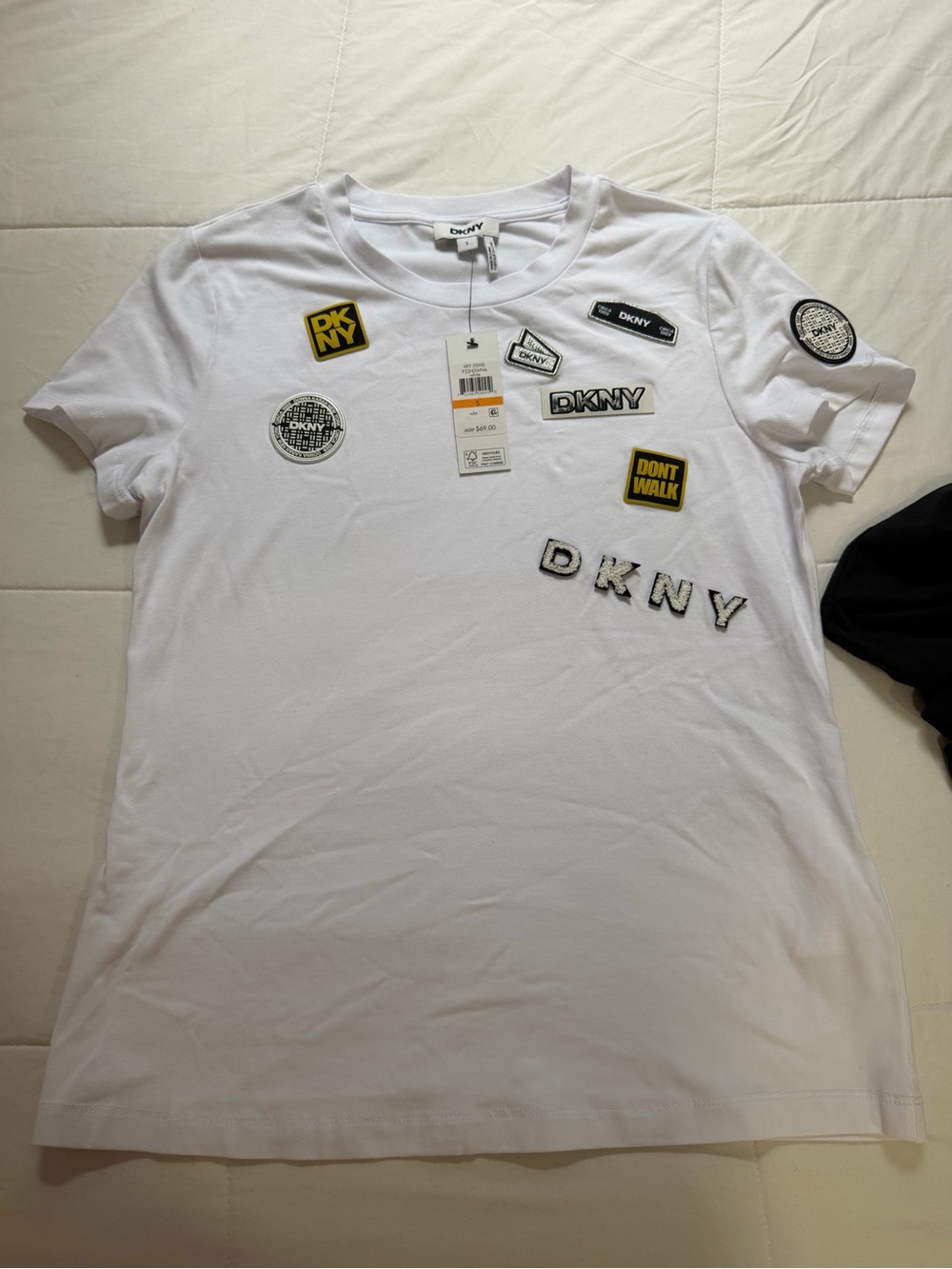 NWT DKNY White Multi Patch Graphic Short Sleeve T-Shirt